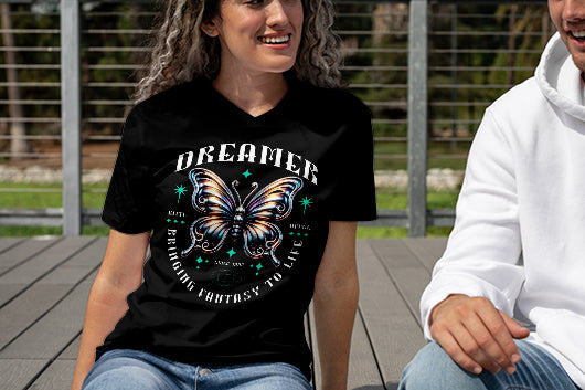 Women's Printed V-neck T-shirt